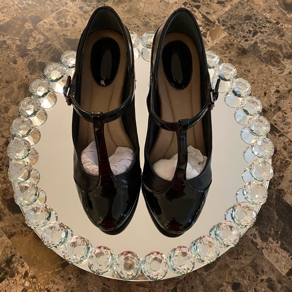 Giani Bernini Memory Foam Mary Jane Pumps